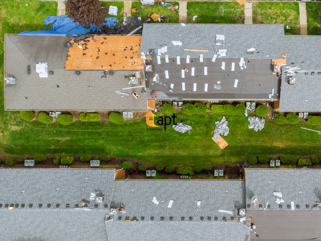 Roof repair Sydney for cracked and broken roof tiles. roof replacement sydneyroof replacement in sydney, roof repair sydney, roof repair in sydney, roof repairs in sydney, roofers in sydney, roofing sydney, residential roof repair Sydney
